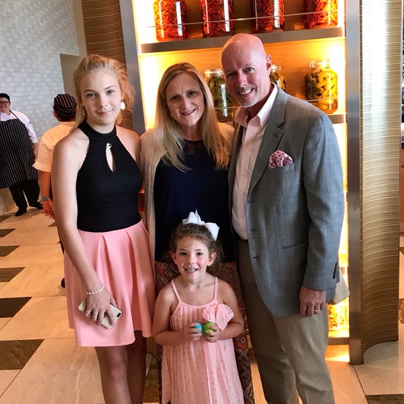 Meet your Posher, Leah - Picture 8 of 8